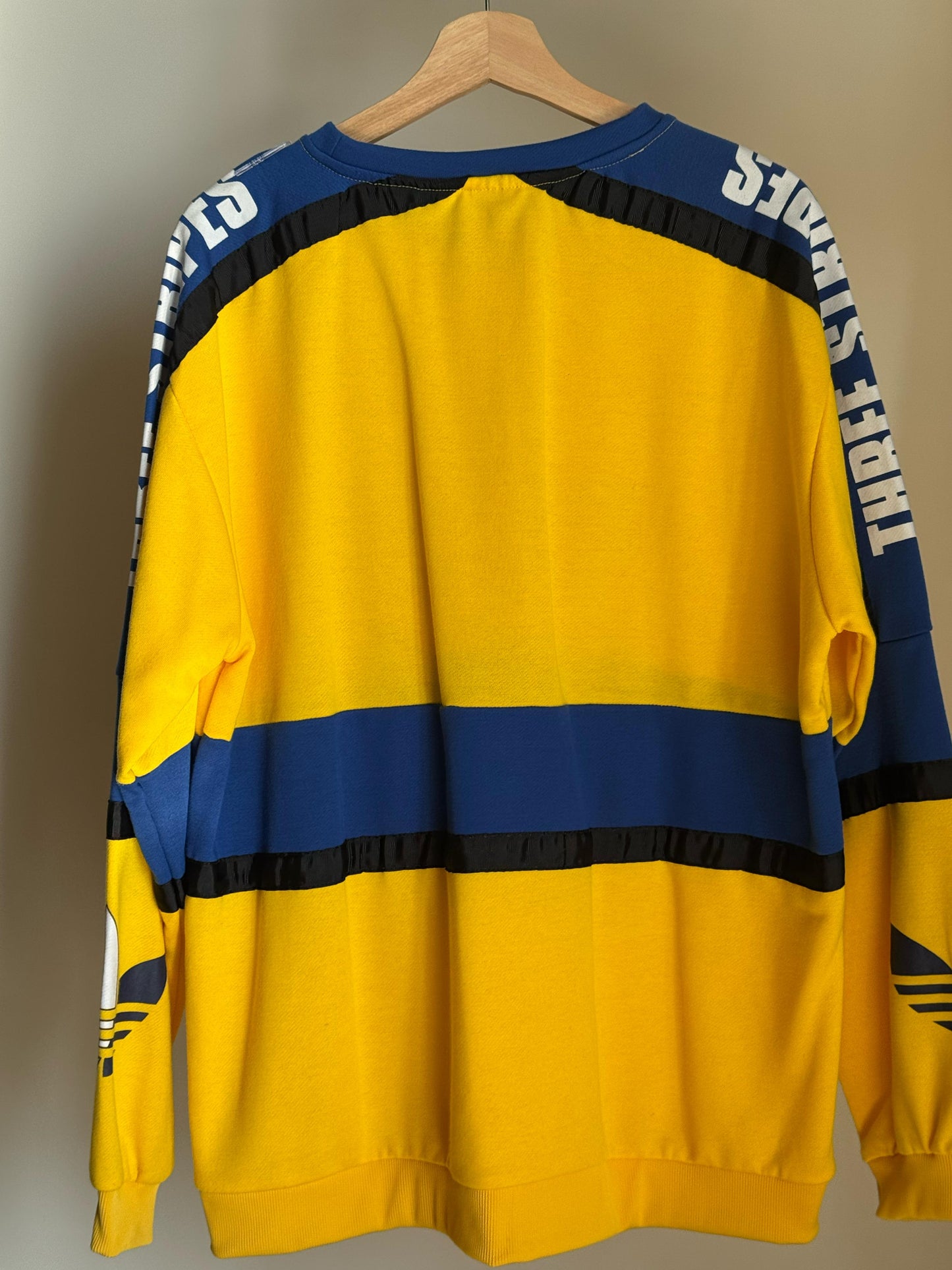ADDIDAS VINTAGE SWEATSHIRT