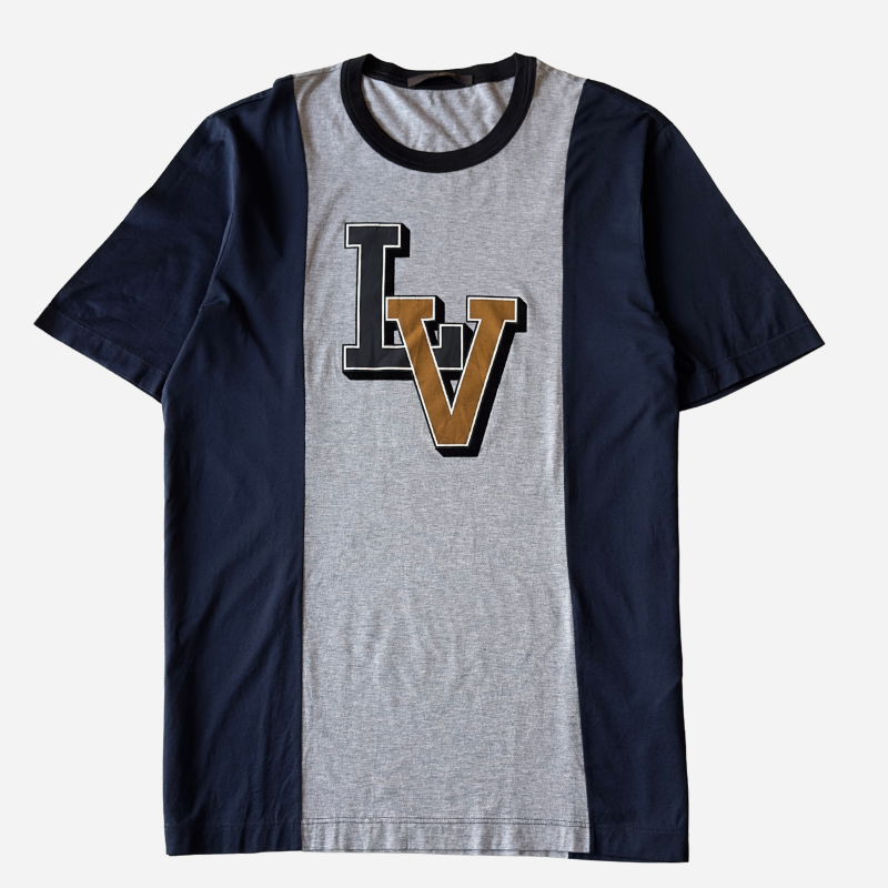 LOUIS VUITTON GREY AND NAVY LV LOGO TEE
