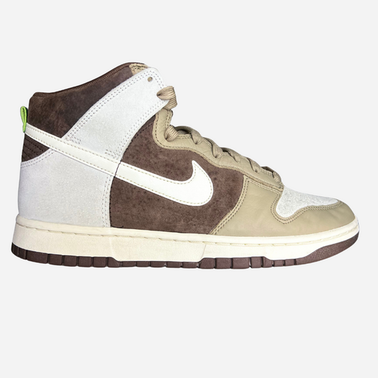 NIKE DUNK HIGH "LIGHT CHOCOLATE" SNEAKERS