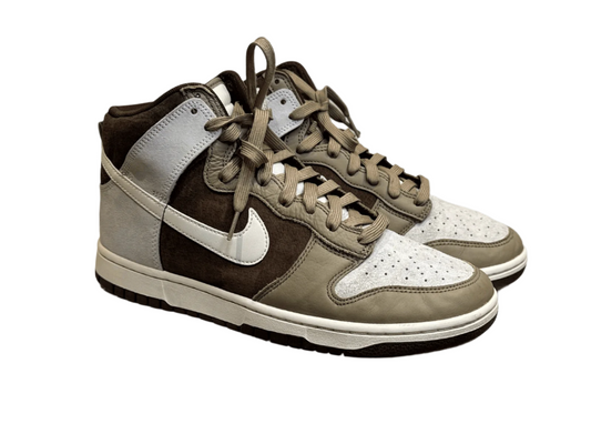 NIKE DUNK HIGH "LIGHT CHOCOLATE" SNEAKERS