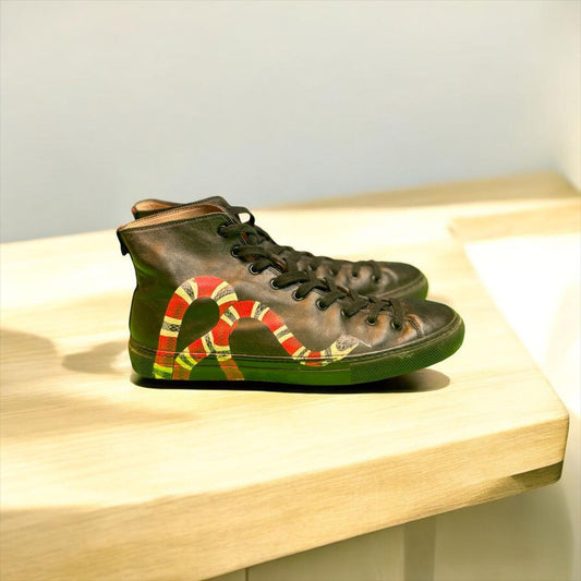 GUCCI MEN'S SNAKE PRINT LEATHER HIGH TOP SNEAKERS